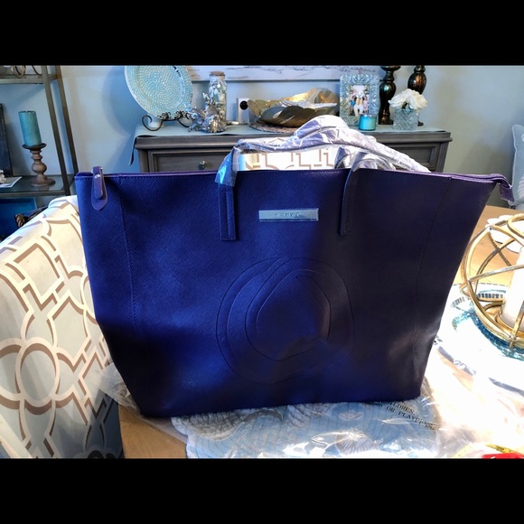 Bags Nwt Large Zipper Tote Bag Poshmark